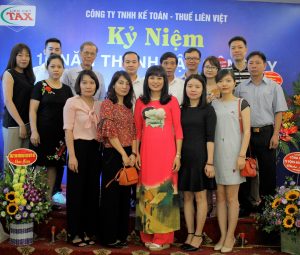 Hồng Minh là ai?